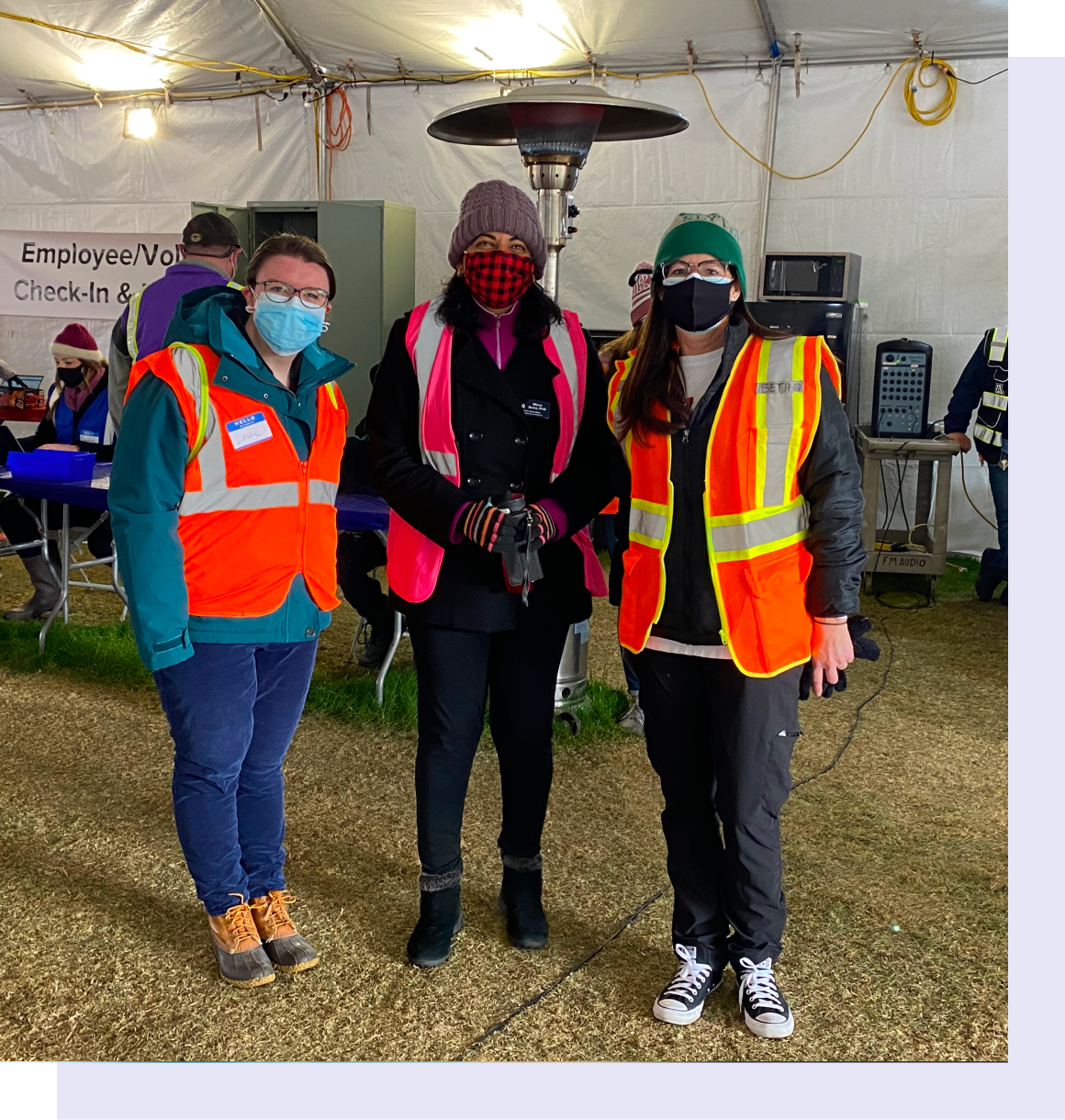 3 volunteers for covid vaccinations